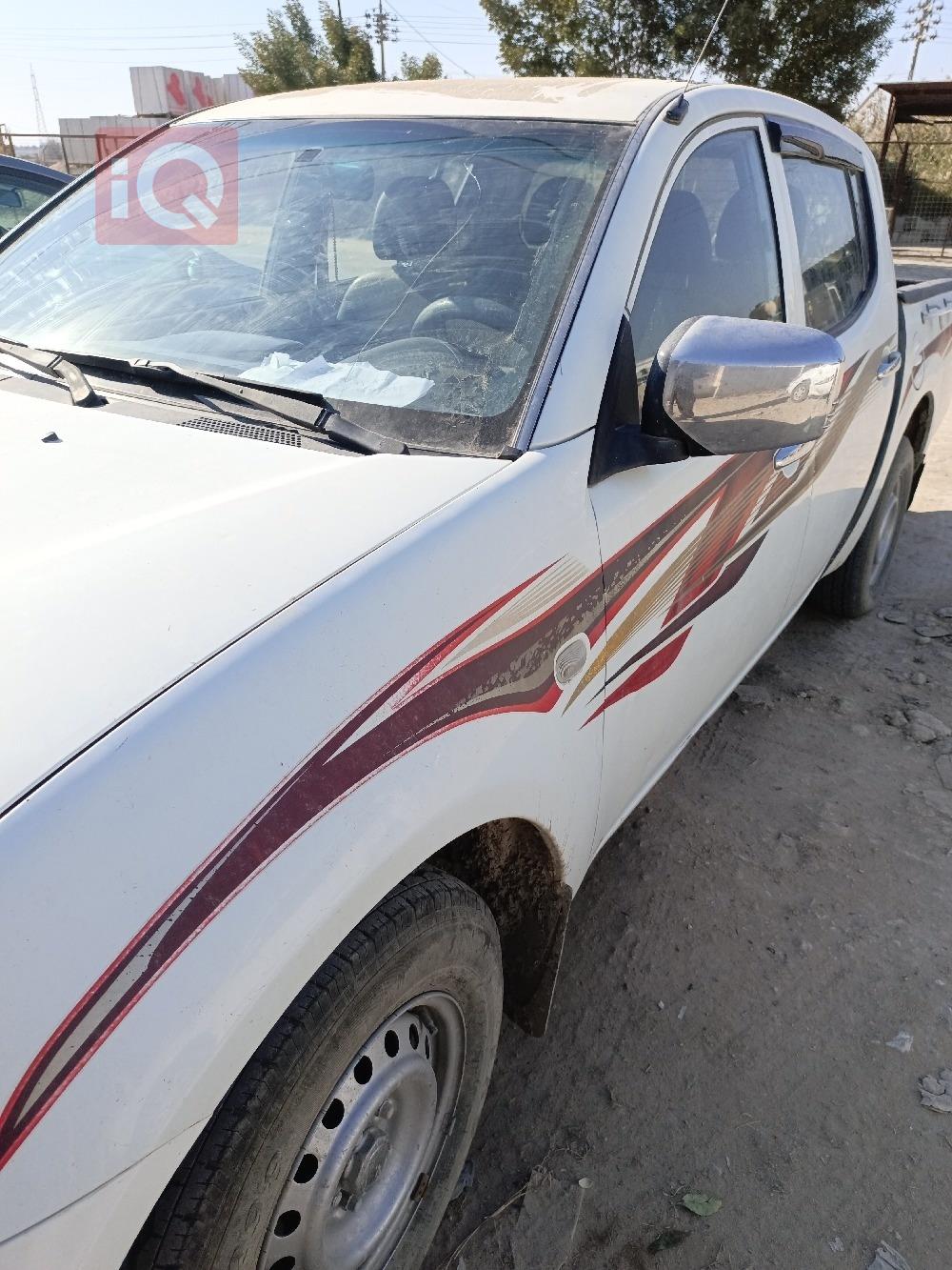 ميتسوبيشي L200